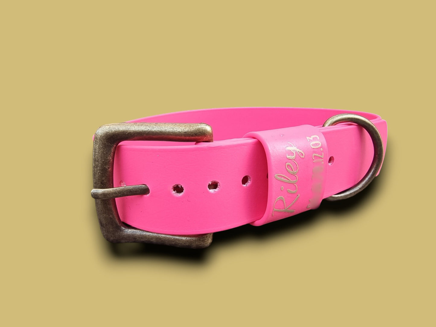 Collier personnalisable en BioThane®. Le Signature.